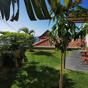 Casa Atlantico Tropischer Seitenfluegel Ribeira Brava